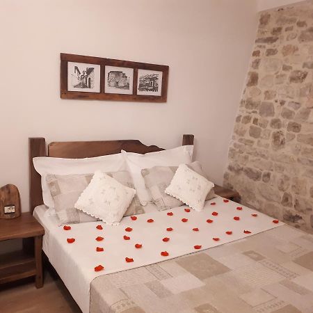 Hotel Omer 베라트 외부 사진