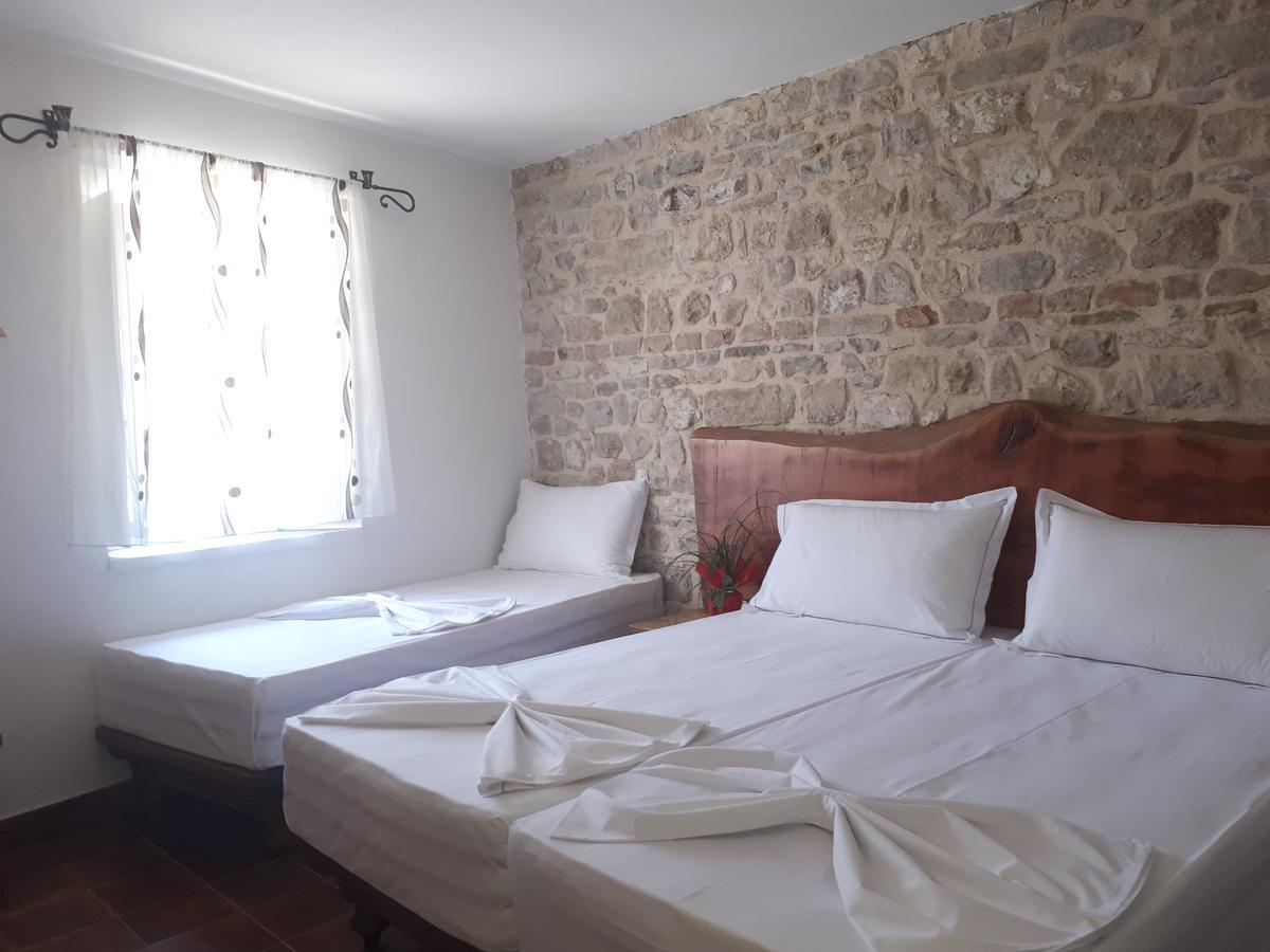 Hotel Omer 베라트 외부 사진